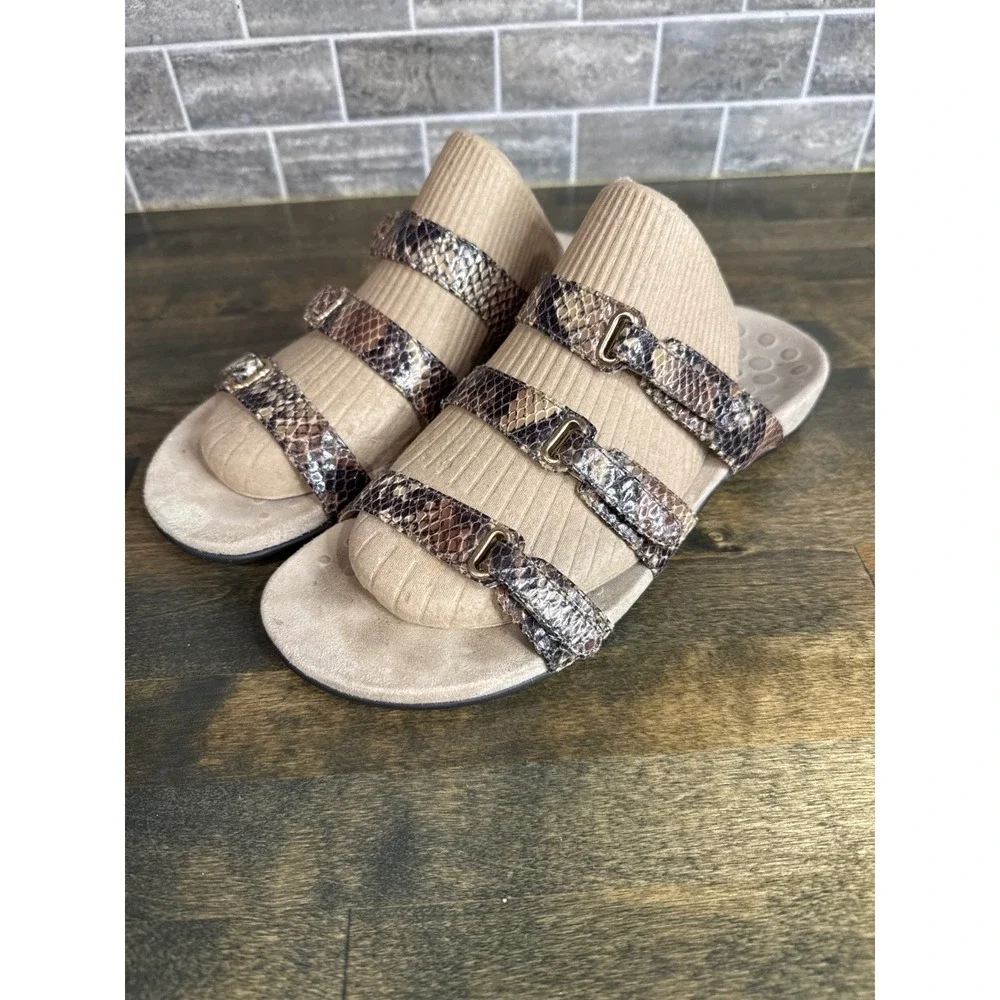 Vionic Aubrey Snakeskin Print Orthotic Slide Sandals Brown Tan Womens 8